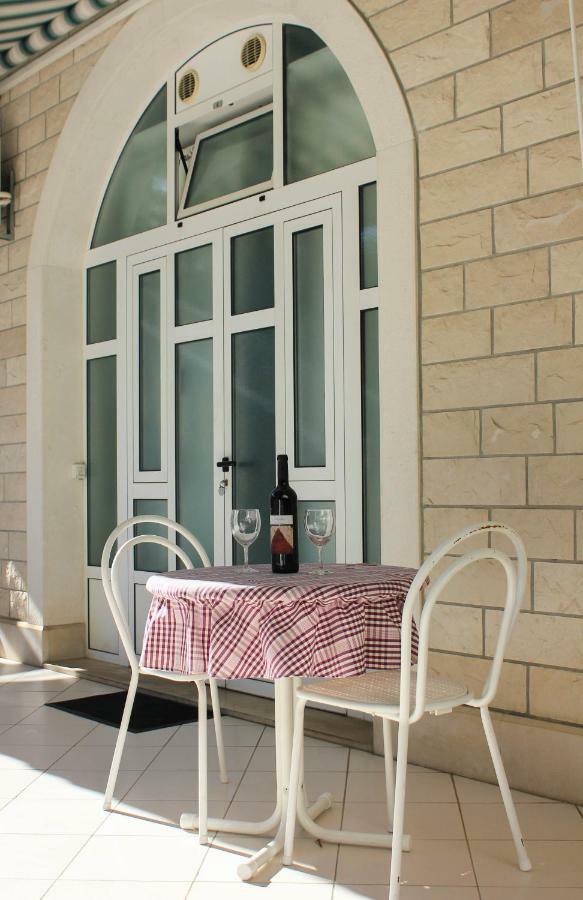 Apartments Pino Makarska Exterior foto