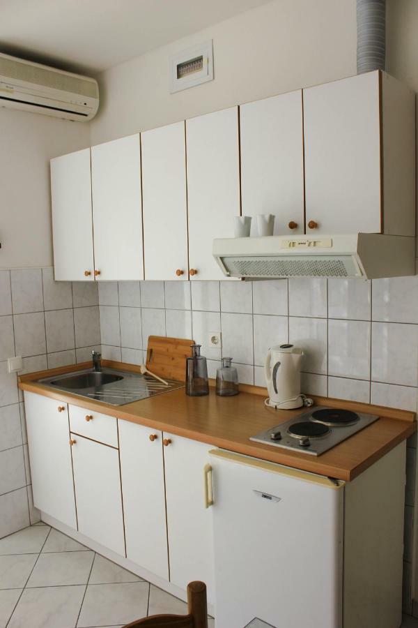 Apartments Pino Makarska Exterior foto